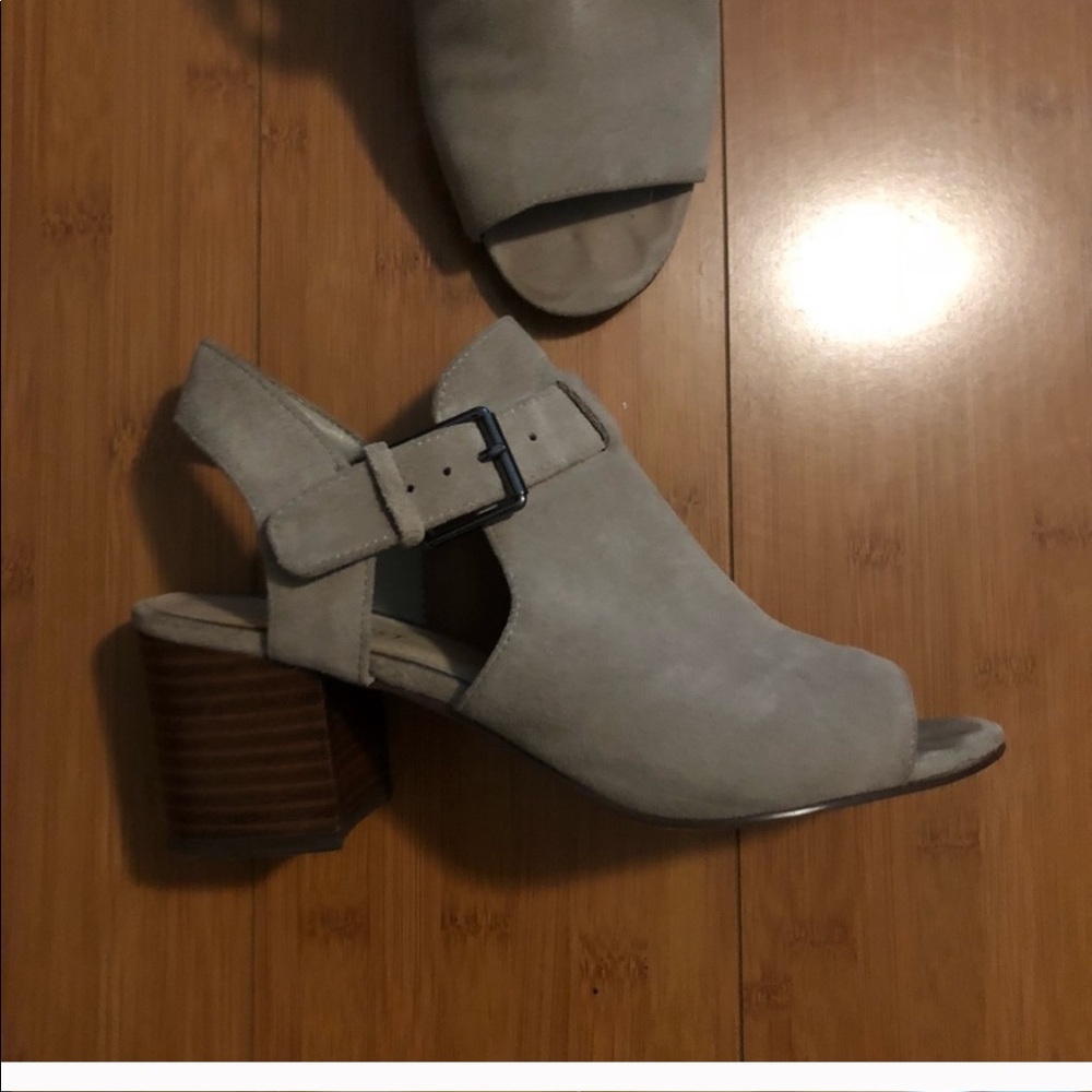 Nine West grey block heel sandals